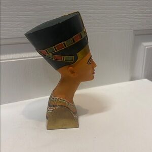Naranjo ©2000 Nefertiti Bust Hand Painted Resin Egyptian Queen Sculpture 6.5”